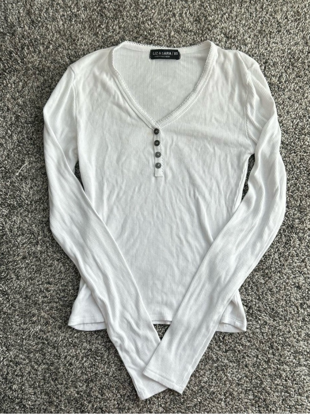 Liz & Sara White Ribbed Long-Sleeve Henley